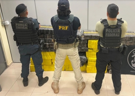 Ação conjunta apreende 560 kg de drogas em Ivinhema