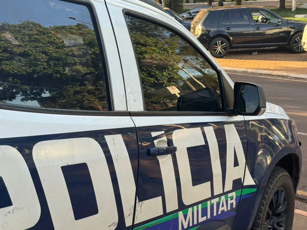 Força Tática persegue Golf e leva motorista à delegacia em Nova Andradina