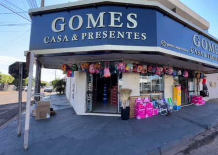 Gomes Casa e Presentes inaugura loja com mais de 30 mil itens em Nova Andradina