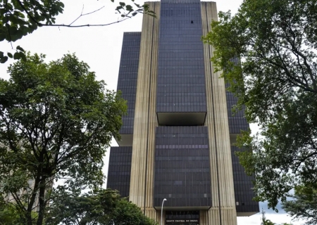 Banco Central reduz juros básicos para 14,5% ao ano