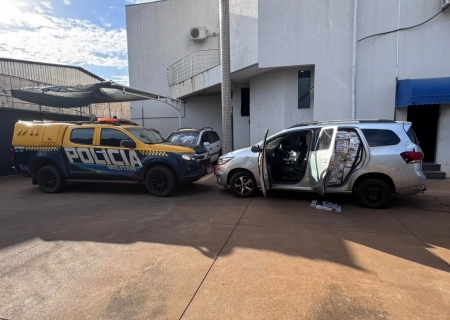 Perseguição termina com apreensão de 2,2 mil pacotes de cigarros contrabandeados em Brasilândia