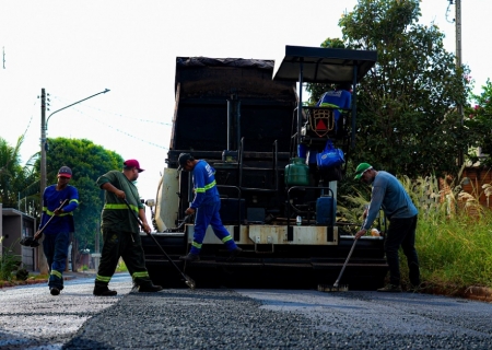 Recuperação asfáltica avança com frentes simultâneas em Nova Andradina