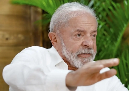 Lula diz que vai anular leilão do gás de cozinha e critica alta de preços