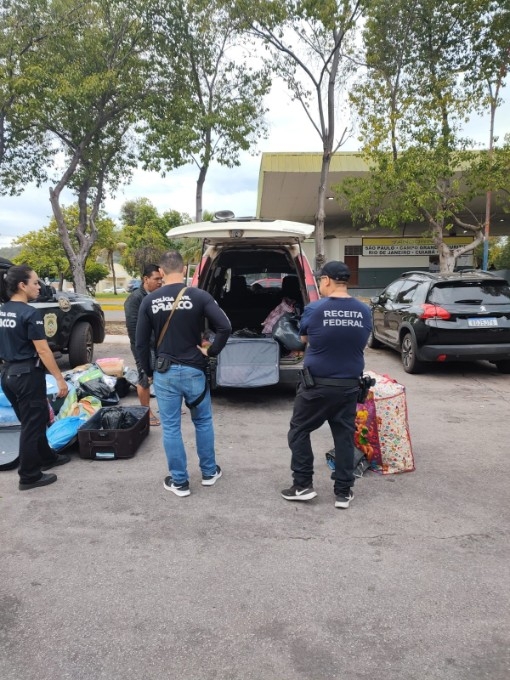 'Operação Escudo Aéreo' apreende cocaína e mercadorias irregulares na fronteira