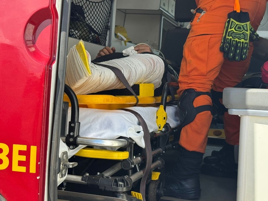Condutor estava embriagado quando perdeu controle, bateu em barranco e cerca em Nova Andradina
