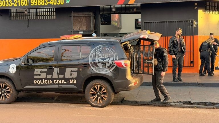 Polícia Civil cumpre mandados contra grupo que roubava contrabandistas em Dourados