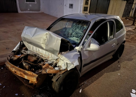 Motorista morre após bater carro na traseira de caminhão em Nova Andradina