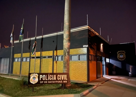 Ex invade casa, ameaça mulher e causa danos em Batayporã