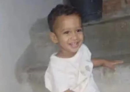 Bebê morre ao ter pescoço atingido por linha com cerol em MG