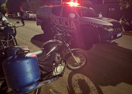 Colisão entre moto e Biz deixa mulher ferida em Nova Andradina