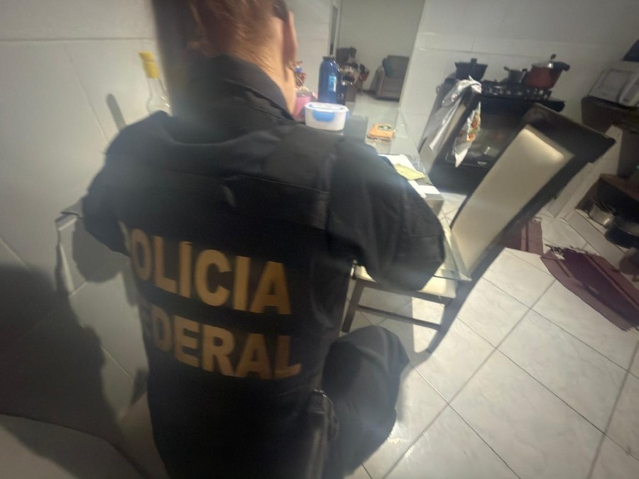 PF deflagra operação contra contrabando de cigarros em MS