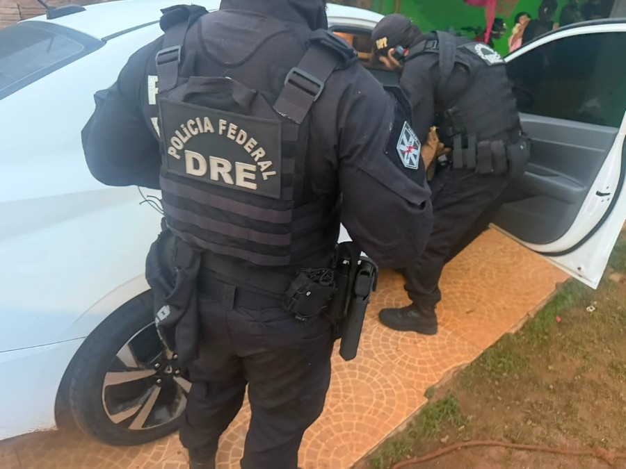 PF deflagra operação contra contrabando de cigarros em MS