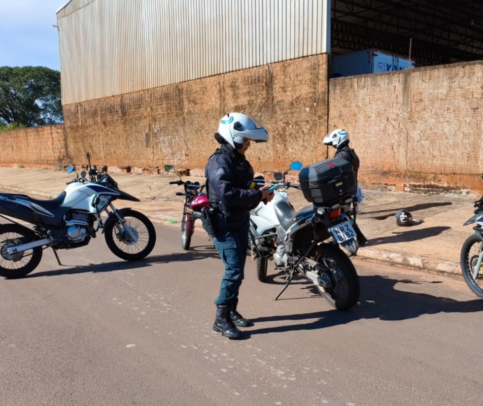 Dois jovens são conduzidos pela Polícia Militar após direção perigosa em Nova Andradina e Ivinhema