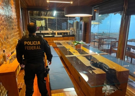 Foragida de operação contra tráfico internacional se entrega à PF em Minas Gerais