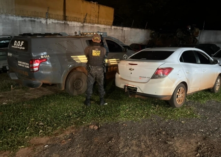 Carro com motor roubado é apreendido pelo DOF em Coronel Sapucaia