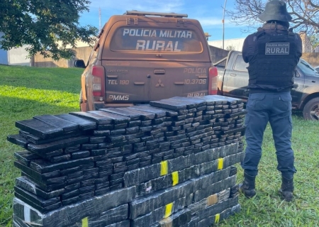 BPM Rural apreende 334 quilos de maconha durante operação na fronteira em Paranhos