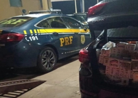 PRF apreende carro carregado com cigarros após perseguição em Bataguassu