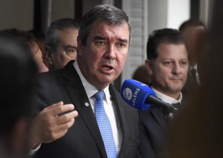 Nova pesquisa aponta Riedel na liderança e com chance de vitória no primeiro turno em MS