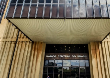 Setor público tem déficit de R$ 56,1 bilhões em maio, informa Banco Central