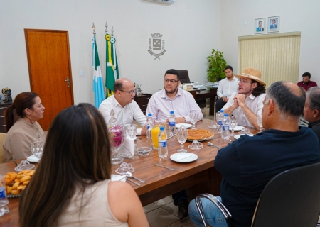 Obras e investimentos em andamento pautam agenda entre Batayporã e Governo do Estado