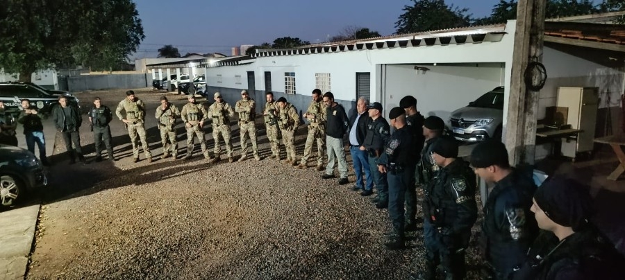 Operação policial prende 14 em ofensiva contra facções em Três Lagoas