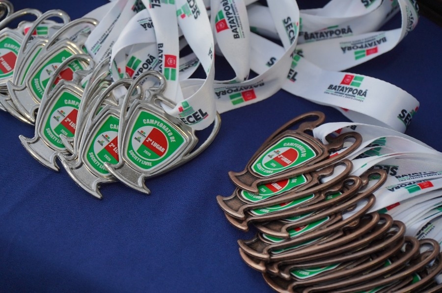 Campeonatos Municipais de Futebol Society consagram campeões das categorias Veteranos 40+ e Livre em Batayporã