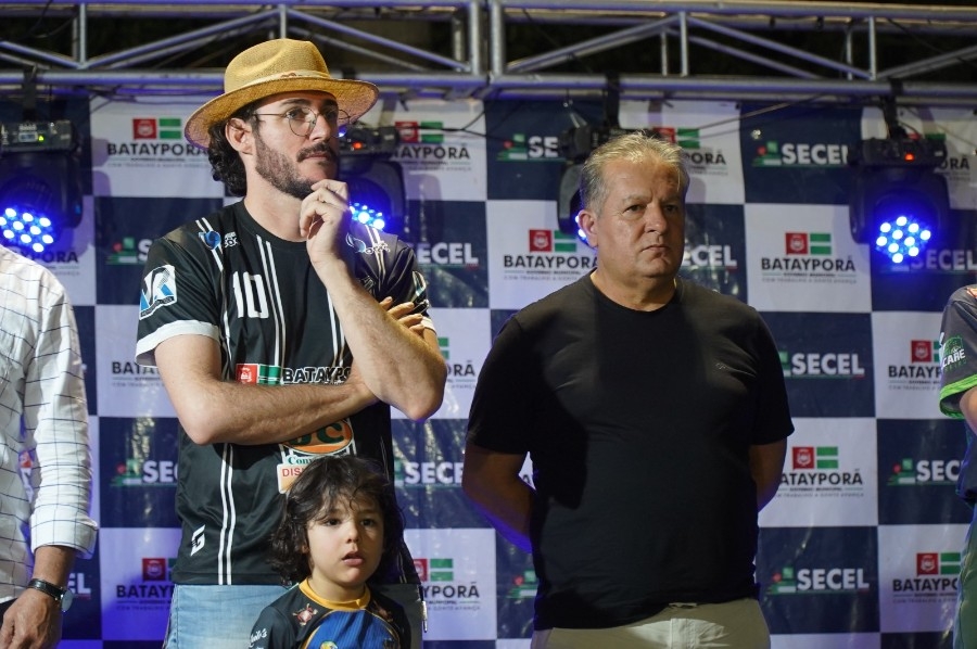 Campeonatos Municipais de Futebol Society consagram campeões das categorias Veteranos 40+ e Livre em Batayporã