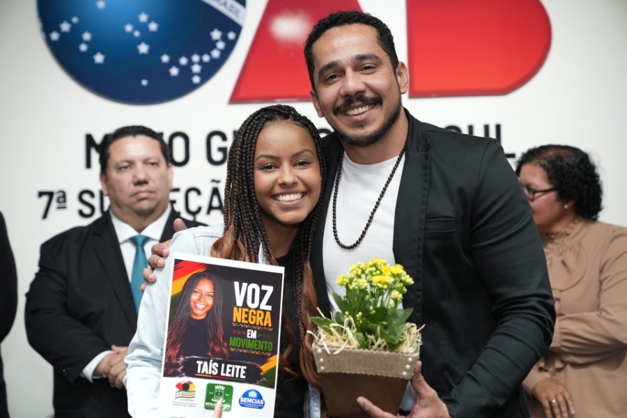 Protagonismo de mulheres negras é celebrado em noite de homenagens