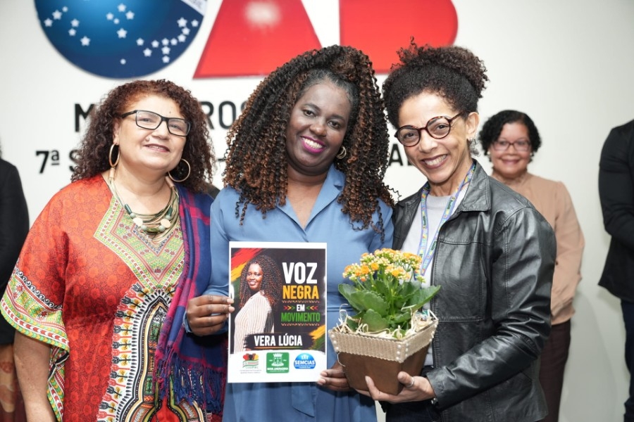 Protagonismo de mulheres negras é celebrado em noite de homenagens