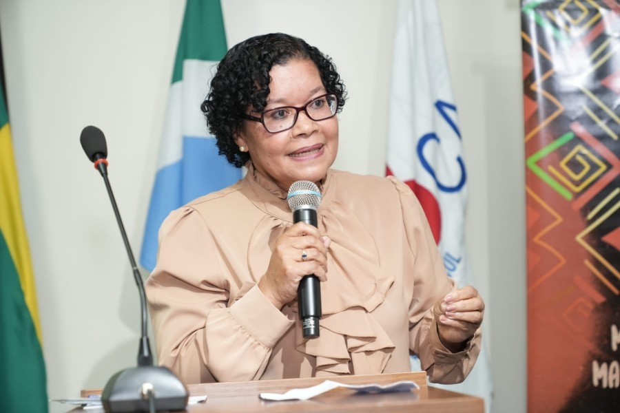 Protagonismo de mulheres negras é celebrado em noite de homenagens