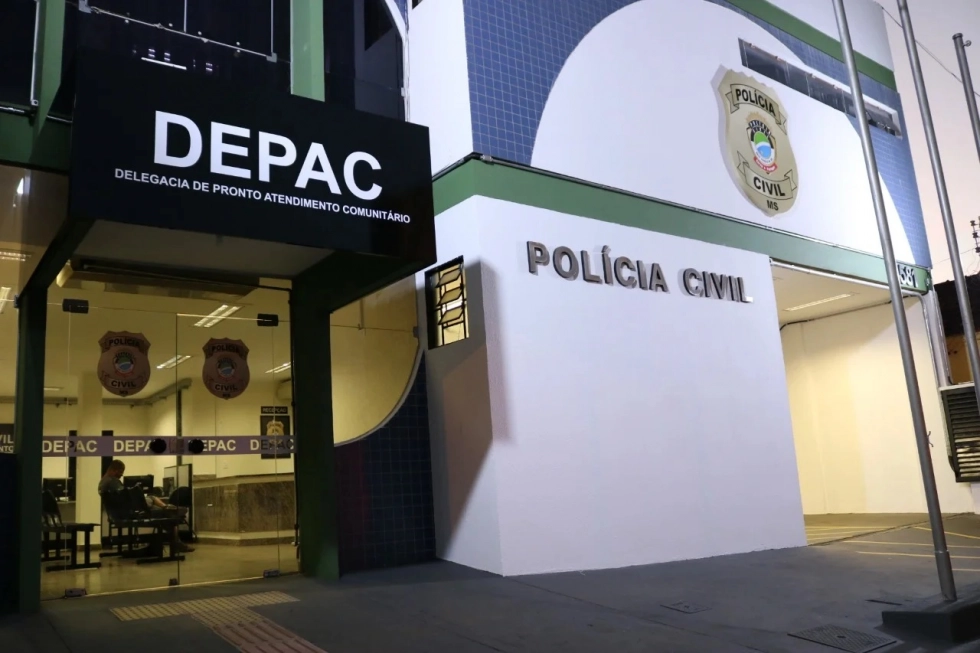 Briga por pipa termina com mulher baleada ao tentar defender o filho em Campo Grande