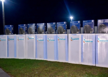 Nova Andradina recebe Projeto Nossa Energia com troca de lâmpadas e sorteio de 20 geladeiras