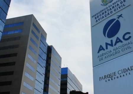 Anac alerta para risco de trote com óleo de avião após morte de piloto