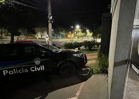 Fiat Palio é furtado em frente à residência em Nova Andradina