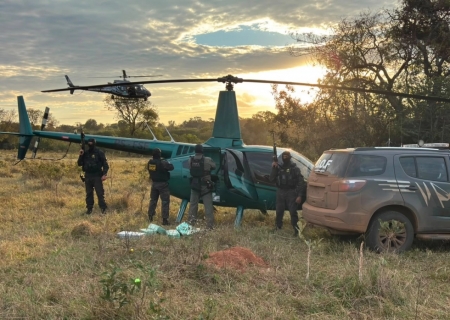 Helicóptero com 345 kg de cocaína é interceptado em Campo Grande