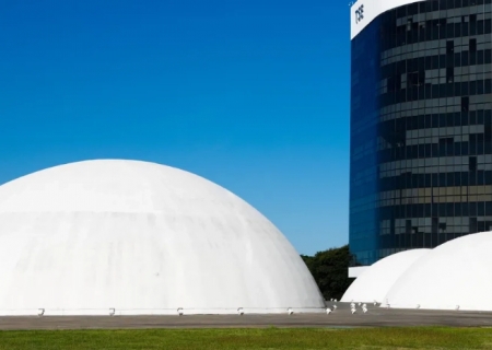 TSE mantém limite de R$ 133,4 milhões para campanha à Presidência nas eleições de 2026