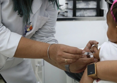 Unicef: 13,5 milhões de crianças não recebem vacina no 1° ano de vida