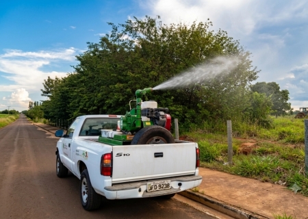 Saúde intensifica combate ao Aedes aegypti com aplicação de fumacê