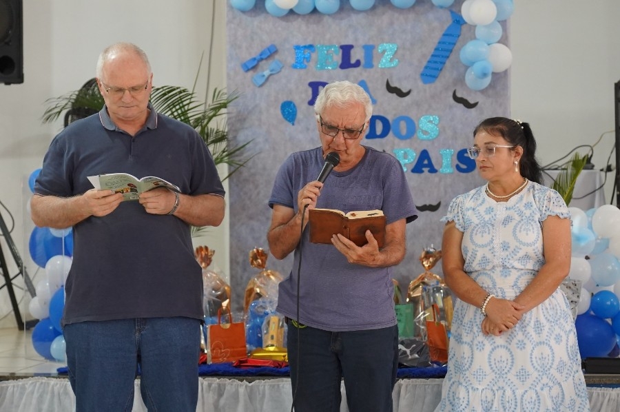 Conviver celebra Dia dos Pais com tarde de homenagens, alegria e confraternização