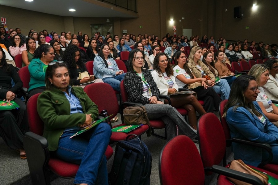 Seminário Regional da Primeira Infância reúne cerca de 500 profissionais em Nova Andradina