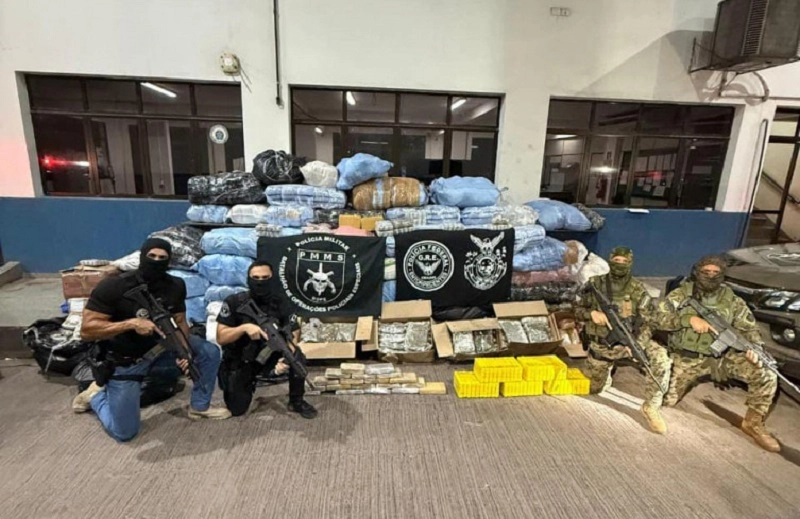 Ação conjunta apreende 1,3 tonelada de maconha e prende dois em operação em Corumbá