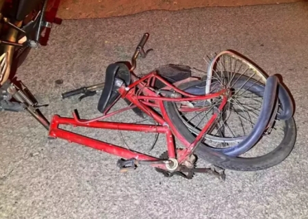 Ciclista haitiano morre atropelado e motorista de caminhão foge em Três Lagoas
