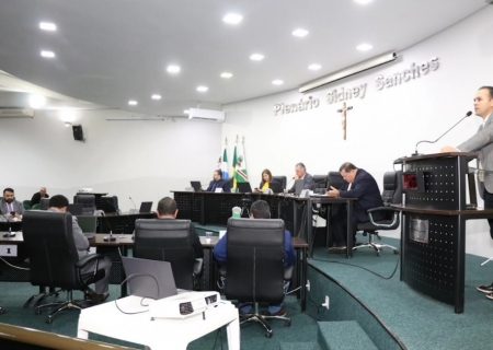 Wilson Almeida propõe medidas para segurança e conectividade em Nova Andradina