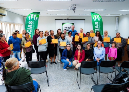 Nova Andradina entrega materiais de construção a 24 famílias em situação de vulnerabilidade