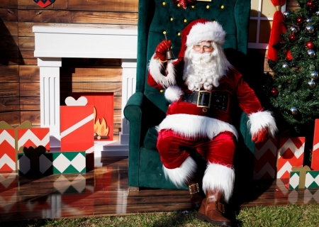 Funtrab oferece vagas de Papai Noel com salários de até R$ 22 mil na Capital