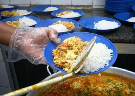 Vereadores cobram informações sobre merenda escolar em Nova Andradina