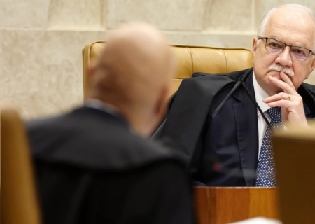 Presidente do STF assume relatoria de processo sobre Moraes e Vorcaro