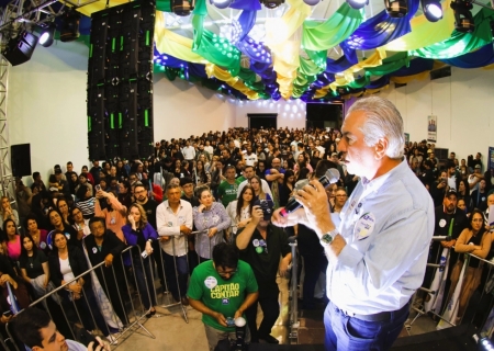 Reinaldo percorre 12 cidades e recebe apoio de prefeitos no sul de MS