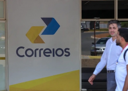 TST suspende julgamento de dissídio da greve dos Correios
