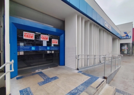Empregados da Caixa rejeitam proposta da empresa e greve continua